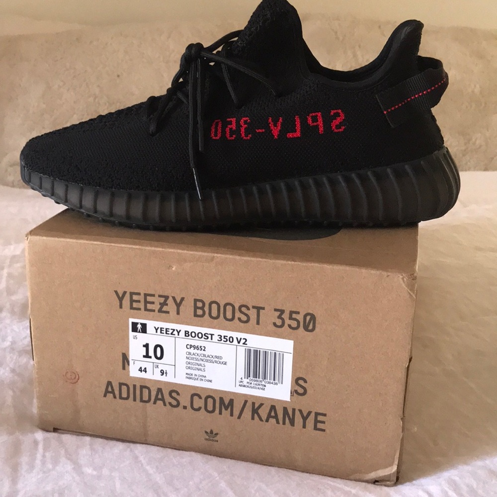 Men’s Yeezy Boost 350 V2 size US 10